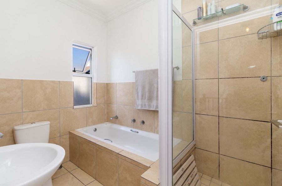 3 Bedroom Property for Sale in Royal Ascot Western Cape